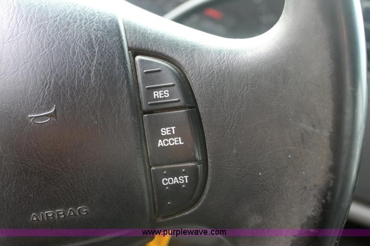 image for item 6275 2000 Ford F250 XL Super Duty pickup truck