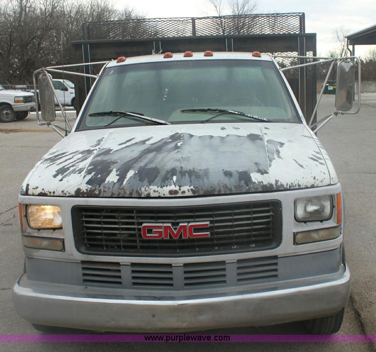 image for item 6276 1996 GMC Sierra C3500 SL Heavy Duty pickup truck