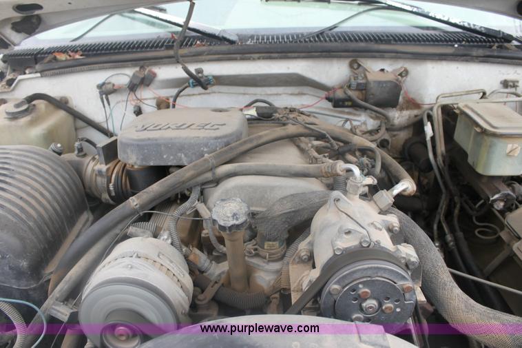 image for item 6276 1996 GMC Sierra C3500 SL Heavy Duty pickup truck