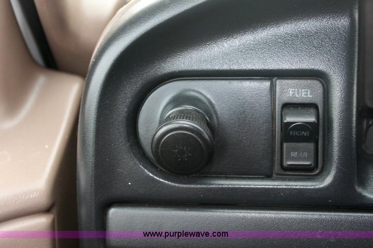 image for item 6279 1996 Ford F350 XL crew cab pickup truck