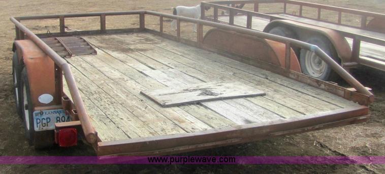 image for item 6828 1995 tandem axle car trailer