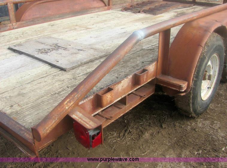 image for item 6828 1995 tandem axle car trailer