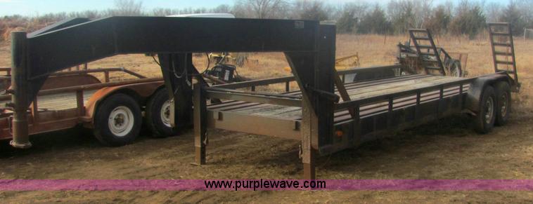 image for item 6829 1990 goose neck tandem axle trailer