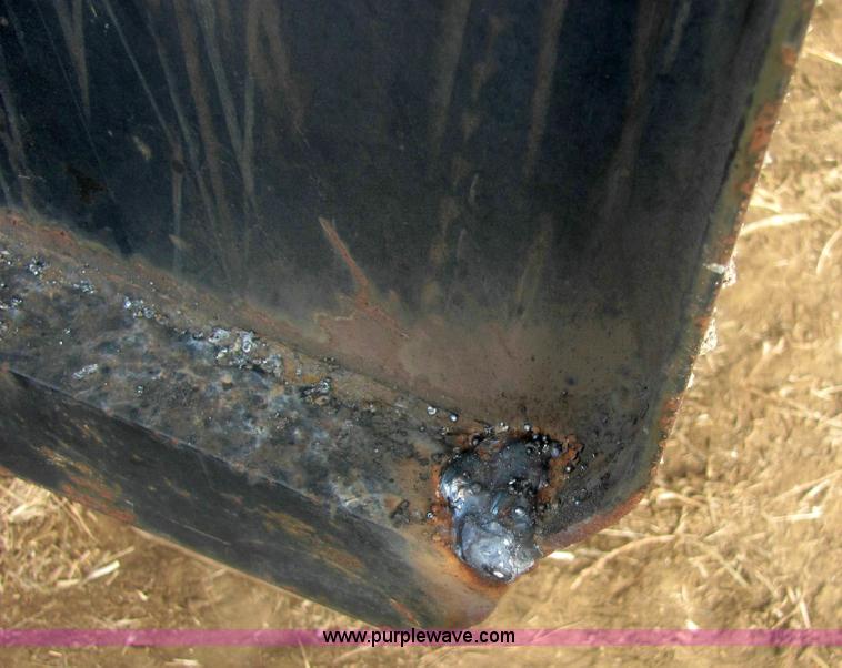 image for item 6829 1990 goose neck tandem axle trailer