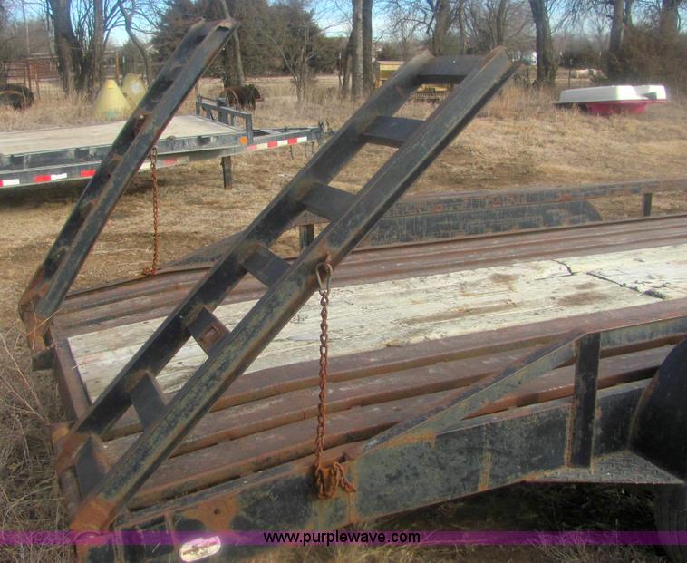 image for item 6829 1990 goose neck tandem axle trailer