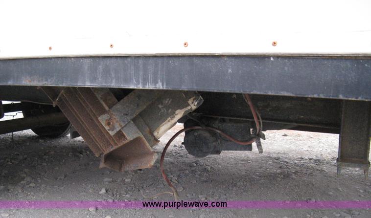 image for item 8113 1985 PCFC job trailer