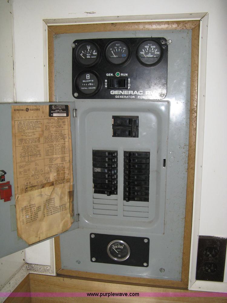 image for item 8113 1985 PCFC job trailer