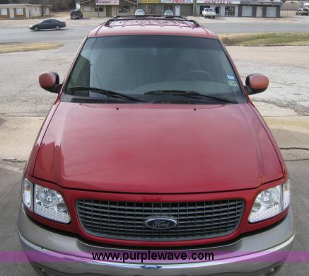 image for item 8114 2000 Ford Expedition Eddie Bauer SUV