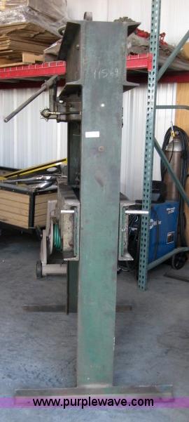 image for item 9597 Hydraulic shop press