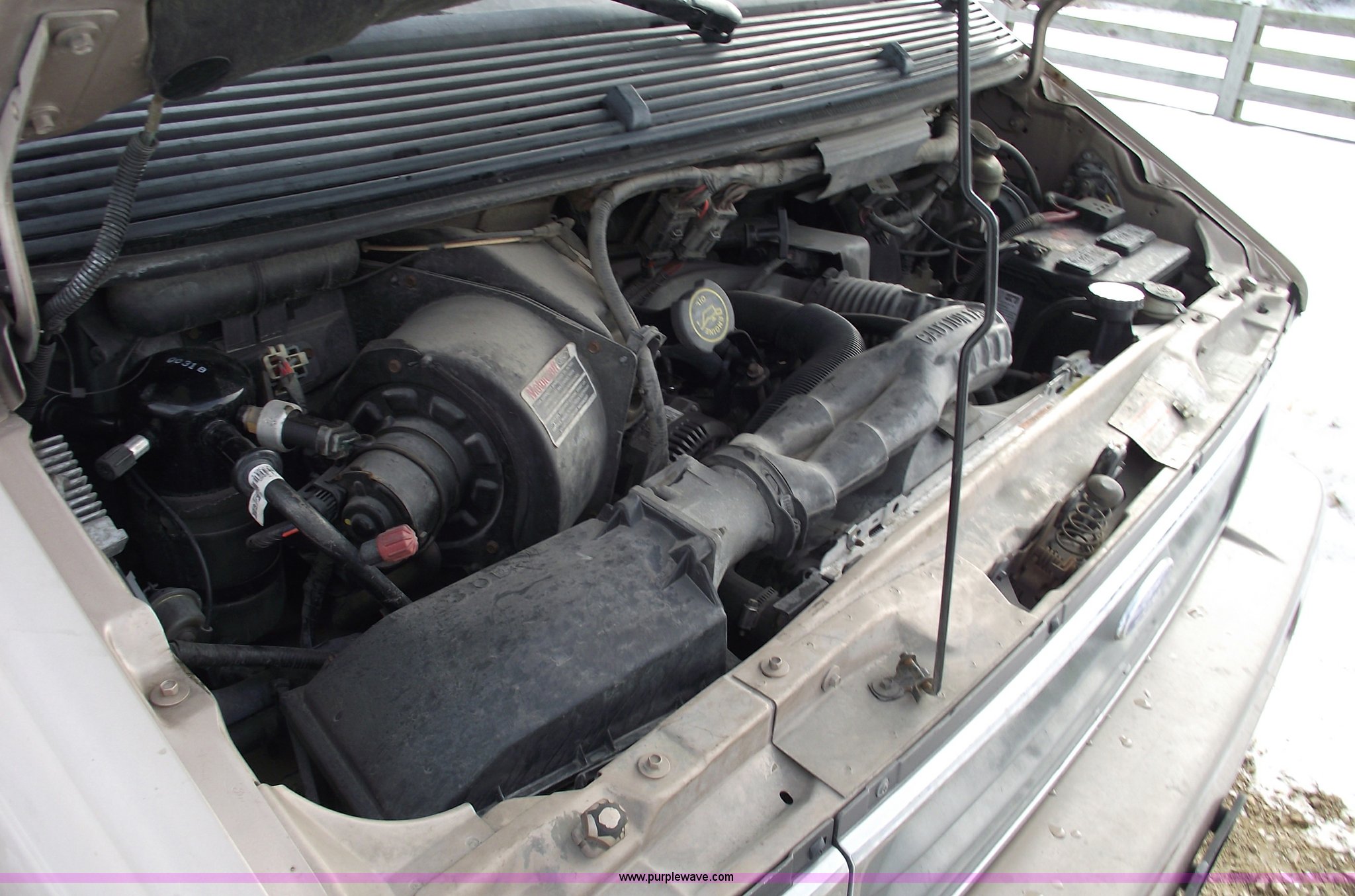 1994 Ford Aerostar XL seven passenger van in Fulton, MO | Item 5533