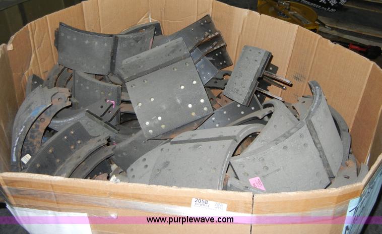 image for item 2058 Assorted brake shoes