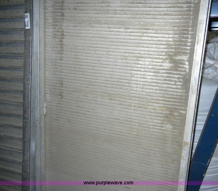 image for item 2077 (2) aluminum ramps