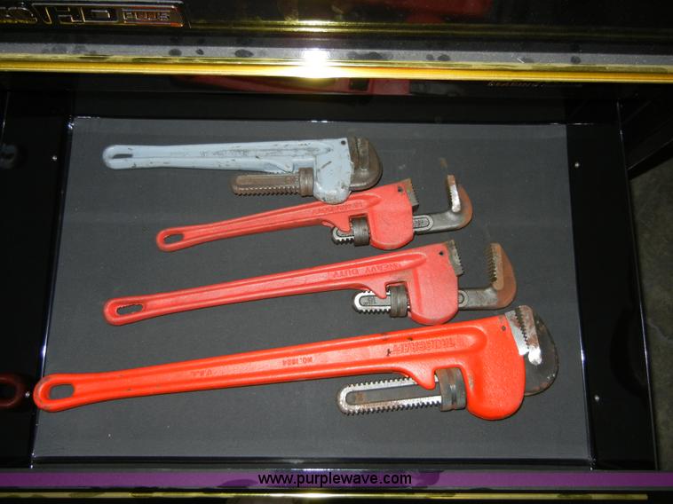 image for item 2362 Assorted tools
