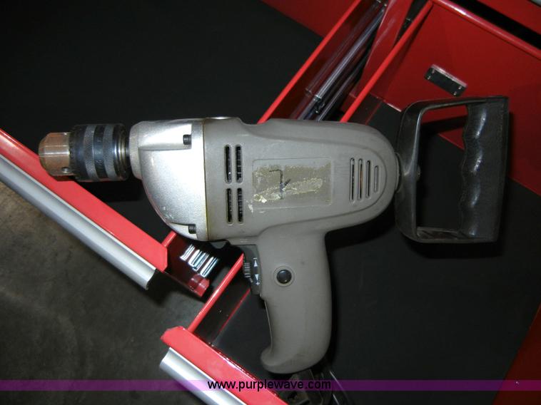 image for item 2364 Assorted tools