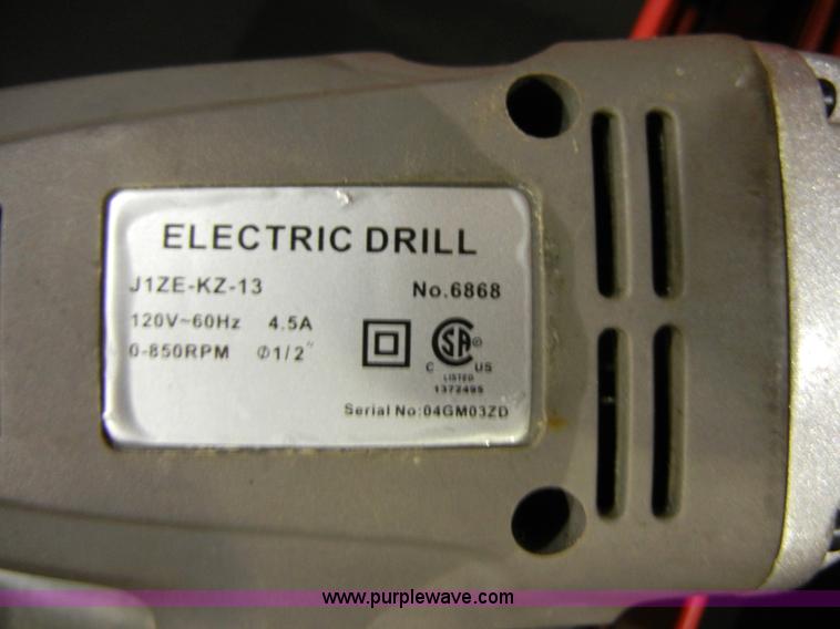 image for item 2364 Assorted tools