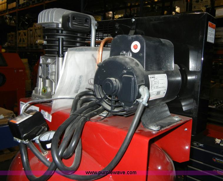 image for item 2367 Coleman Powermate