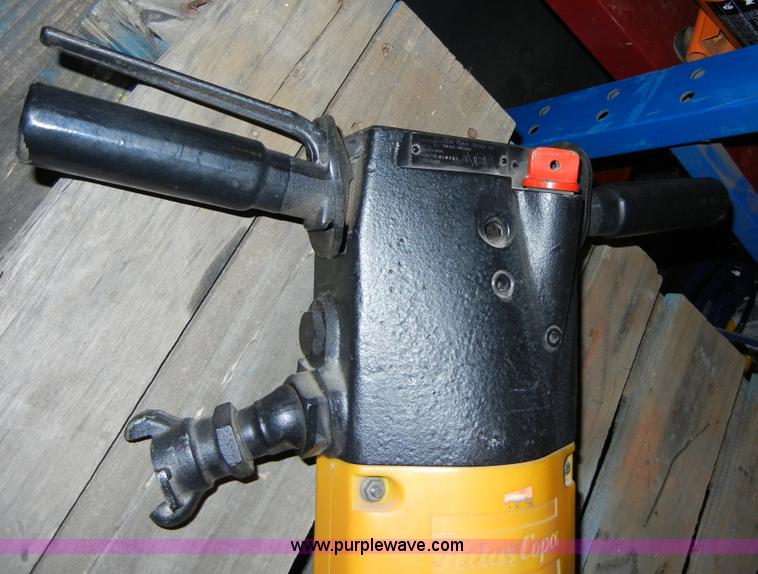 image for item 2391 Atlas Copco air hammer