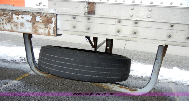 image for item 2413 1996 Wabash SA-102-CW 48' van trailer with interior shelving