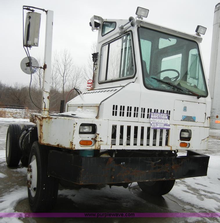 image for item 2421 1997 Ottawa 30 Yard Dog