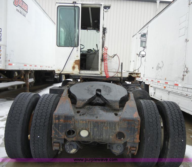 image for item 2421 1997 Ottawa 30 Yard Dog