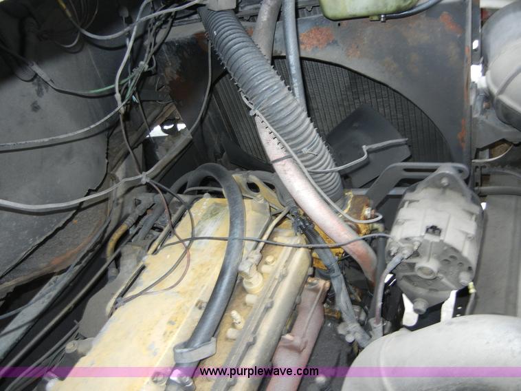 image for item 2421 1997 Ottawa 30 Yard Dog