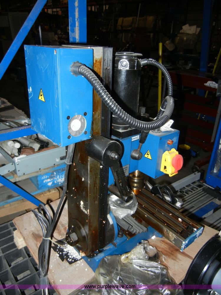 image for item 2439 Assorted tools