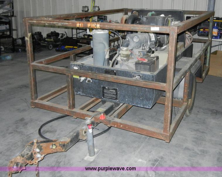 image for item 5116 1994 LeRoi air compressor