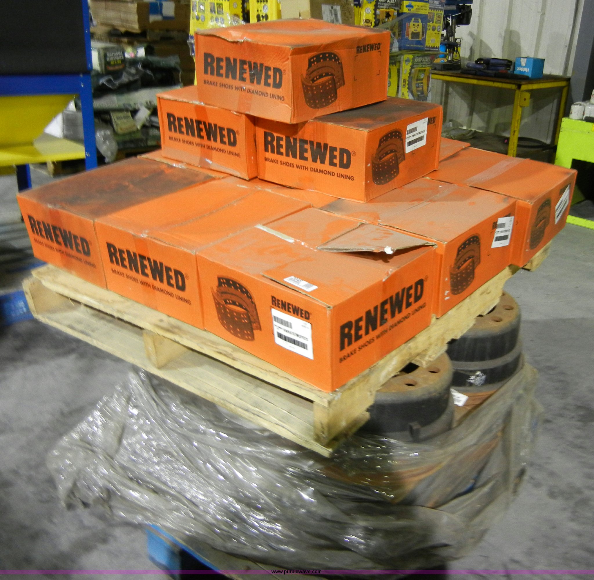 (12) renewed brake kits in Spring Hill, KS Item 2048 sold Purple Wave