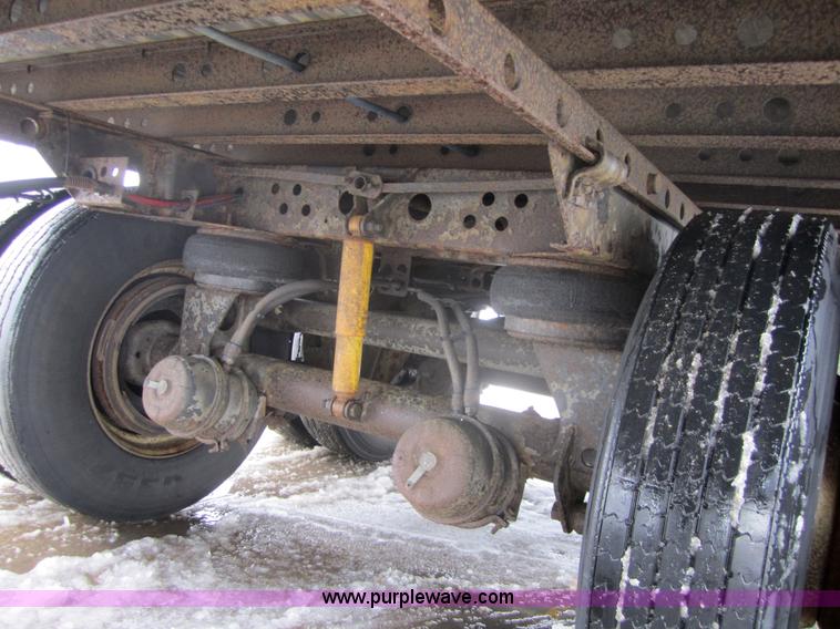 image for item 3044 1998 Great Dane 7411TJWA 53' dry van semi-trailer