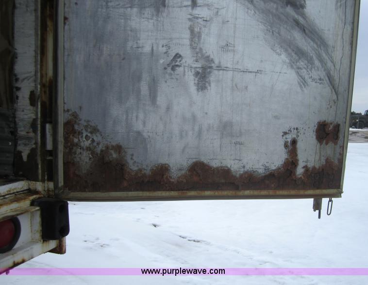 image for item 3051 1998 Great Dane 7411TJWA 53' dry van semi-trailer