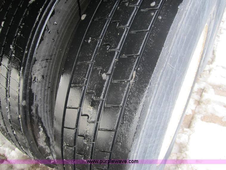 image for item 3058 1999 Wabash 53' dry van semi-trailer