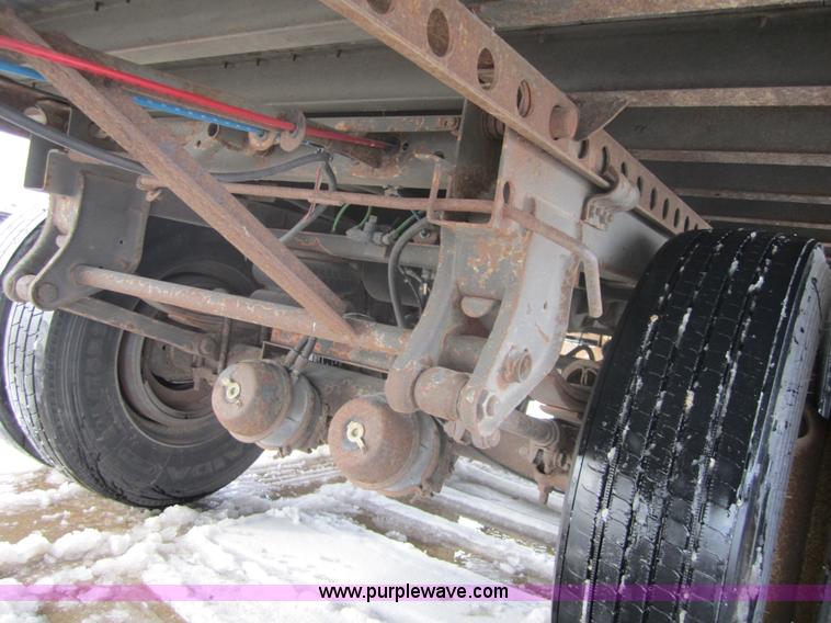 image for item 3058 1999 Wabash 53' dry van semi-trailer