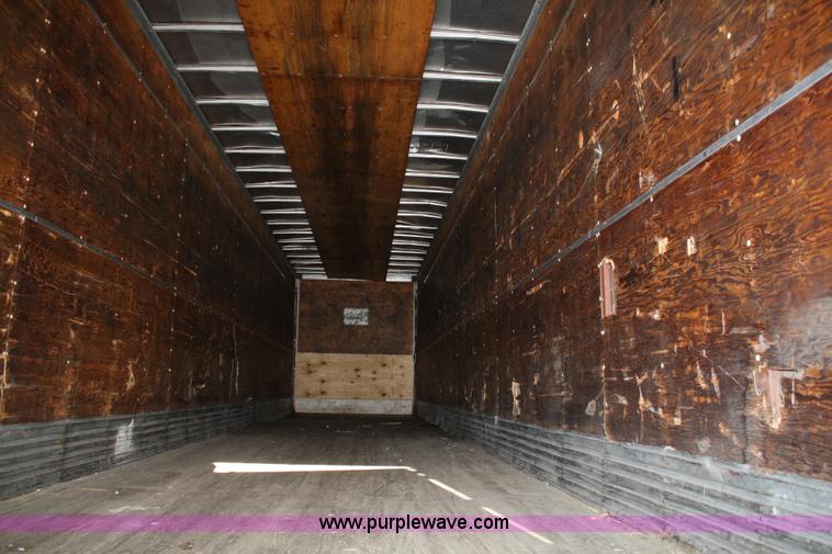 image for item 4751 1986 Great Dane dry van trailer