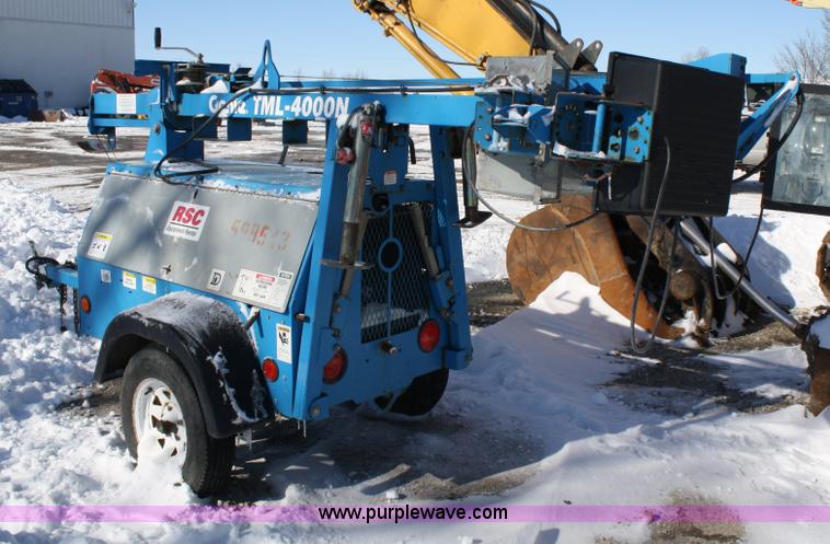 image for item 4783 2006 Genie TML-4000N light tower