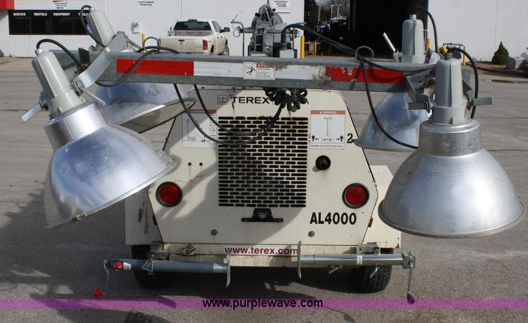 image for item 4998 2005 Terex Amida AL4000 light tower