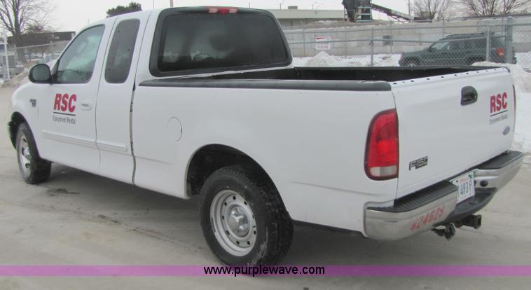 image for item 5300 2002 Ford F150 XLT supercab pickup truck