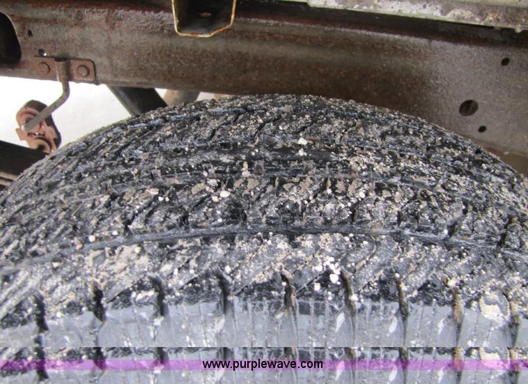 image for item 5300 2002 Ford F150 XLT supercab pickup truck