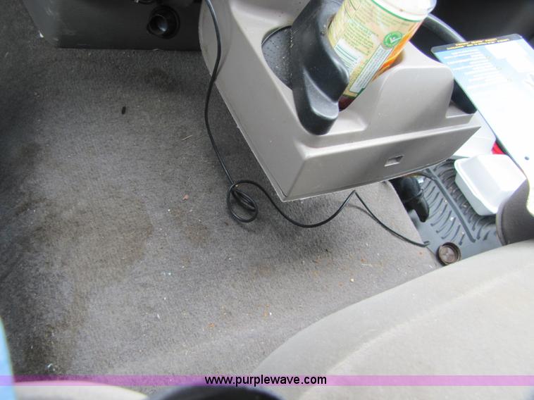 image for item 5300 2002 Ford F150 XLT supercab pickup truck