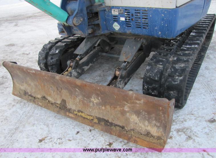 image for item 5312 2004 IHI 80NX3 excavator