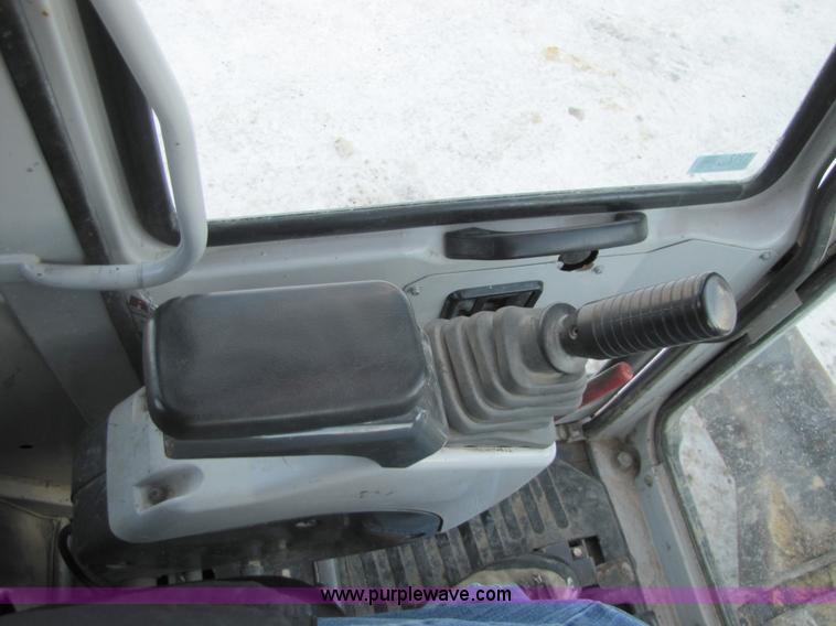 image for item 5312 2004 IHI 80NX3 excavator