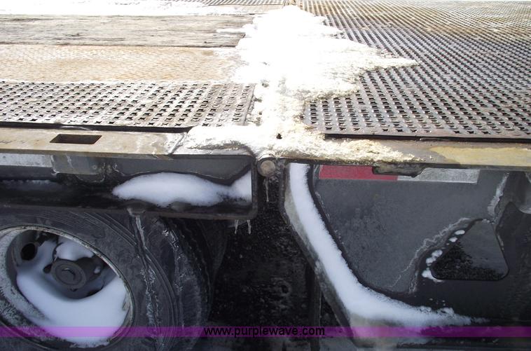 image for item 5386 2004 Trail King TK70HT-482 48' trailer