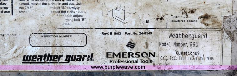 image for item 6041 2006 Freightliner M2 106 medium duty rollback truck