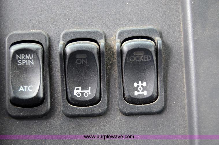 image for item 6041 2006 Freightliner M2 106 medium duty rollback truck