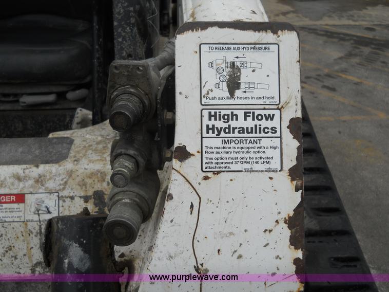 image for item 7776 2005 Bobcat T250 rubber track loader