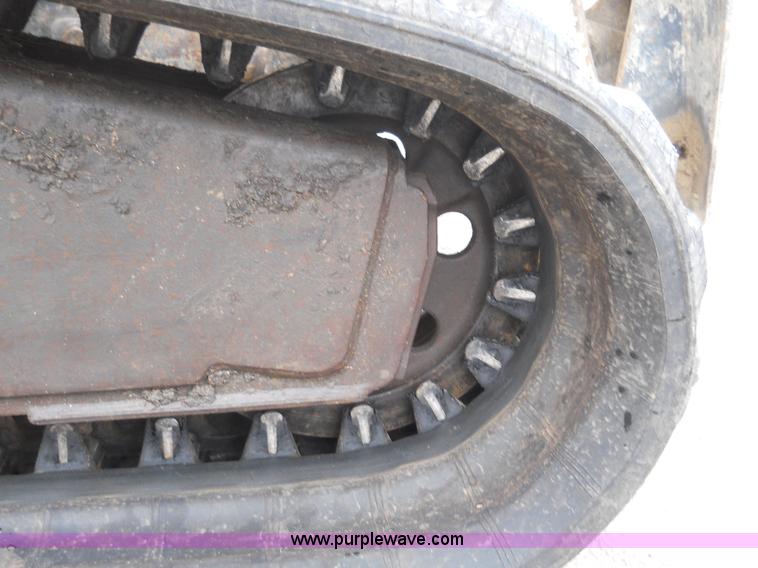 image for item 7776 2005 Bobcat T250 rubber track loader