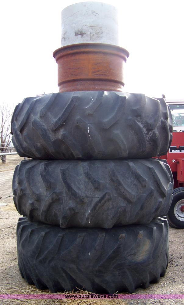 image for item 1001 1999 Case Steiger 9370 tractor