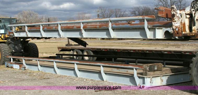 image for item 1500 Howe Richard scales