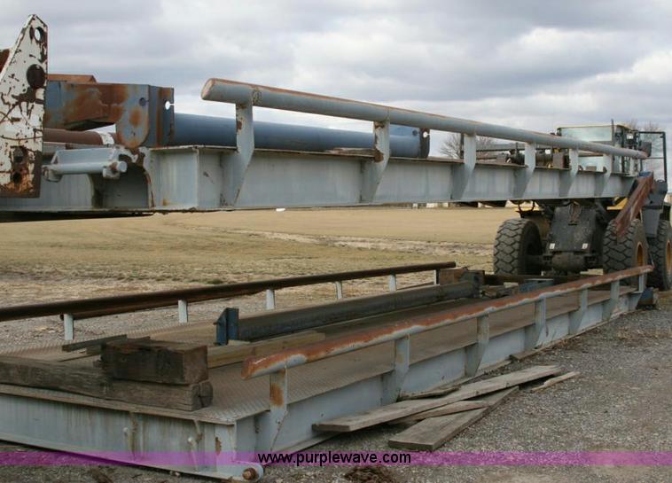 image for item 1500 Howe Richard scales