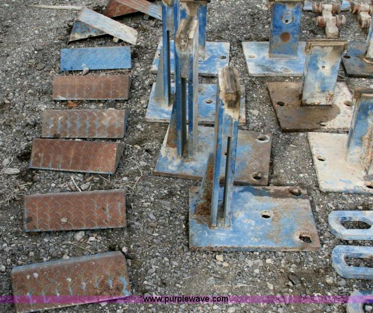 image for item 1500 Howe Richard scales