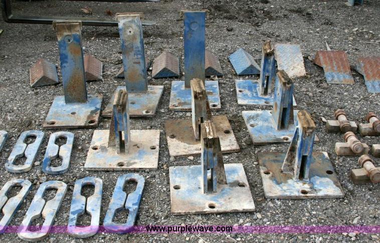 image for item 1500 Howe Richard scales